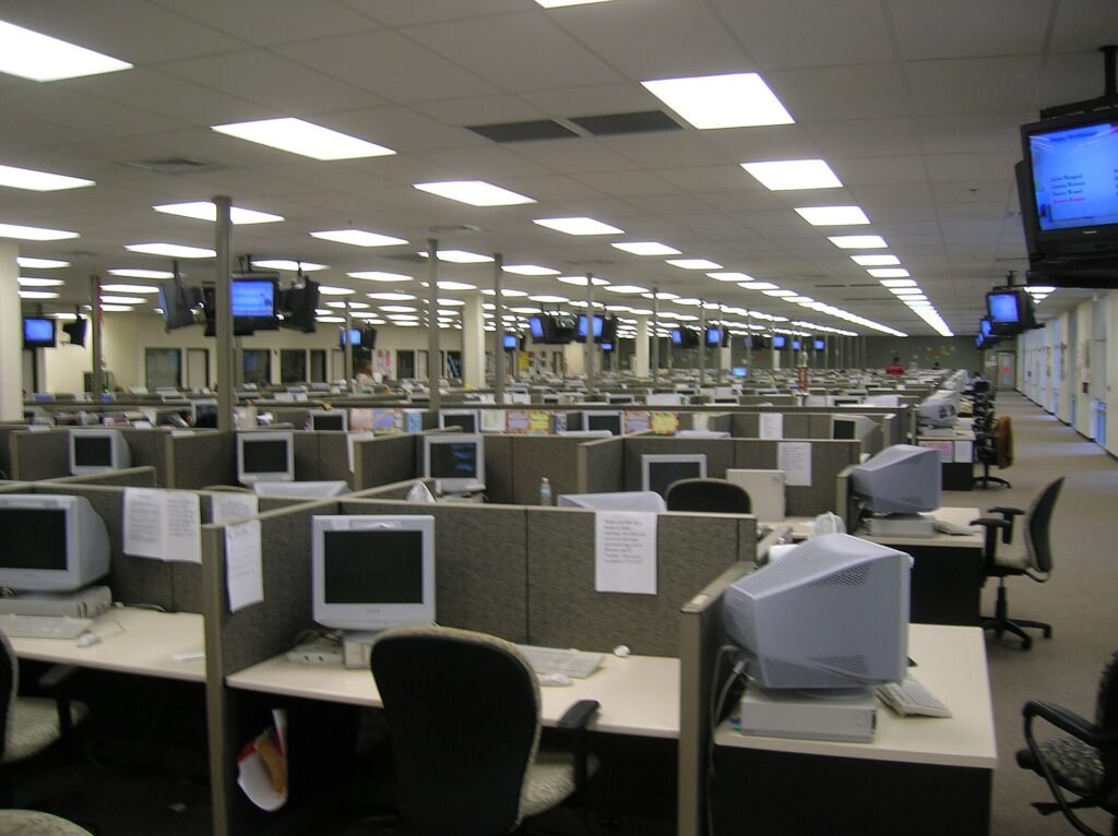 A very large open-plan call centre floor with rows of cubicles in Lakeland, Florida