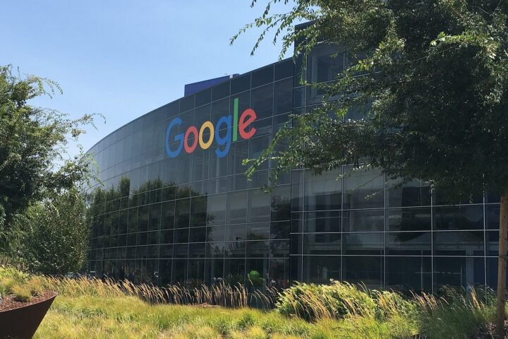 How to use AI for SEO in 2026 without getting penalised by Google
