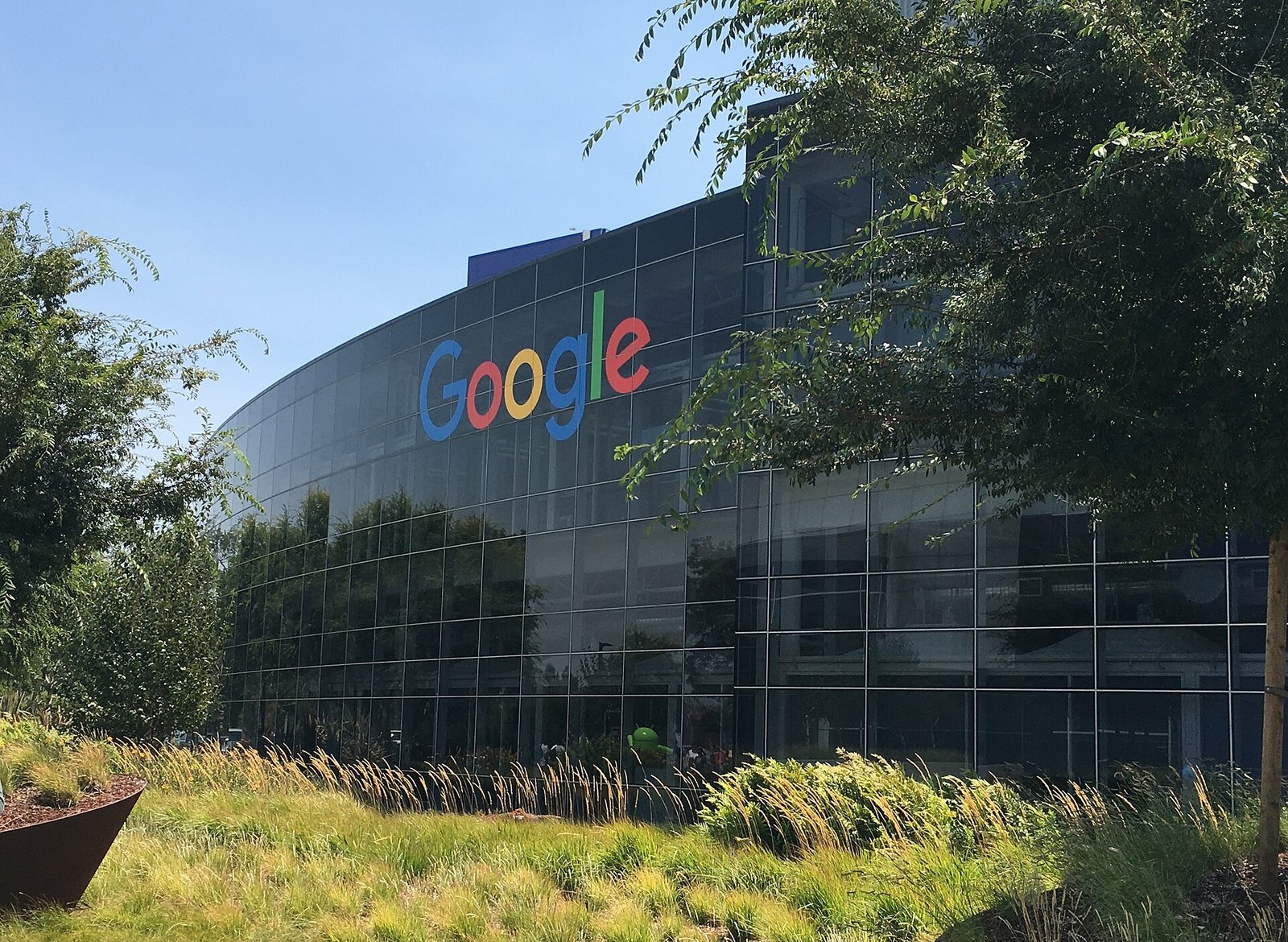 How to use AI for SEO in 2026 without getting penalised by Google