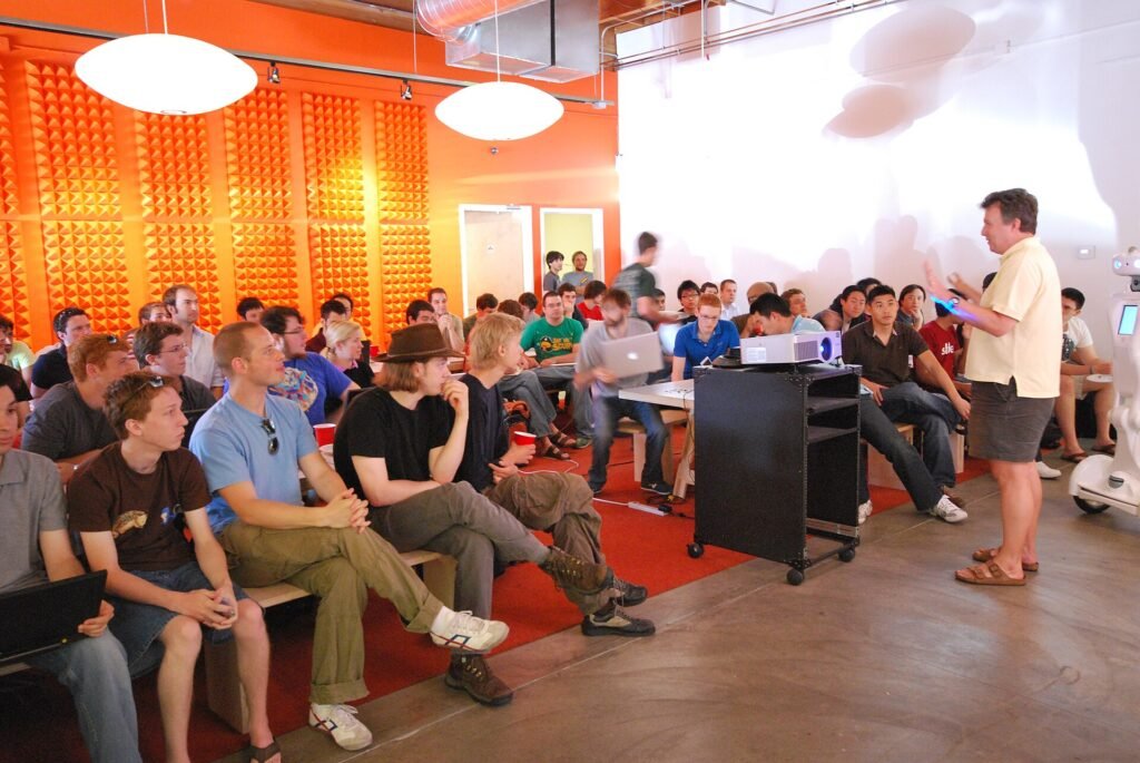 Paul Graham speaking to a room of founders at Y Combinator in 2009